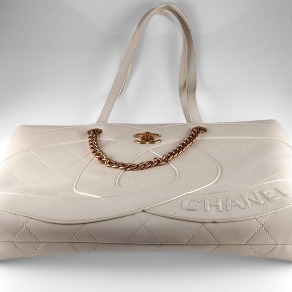 Chanel White Quilted Lambskin 2023 Club Monaco Tote Gold Hardware w/ Card - Picture 1 of 9